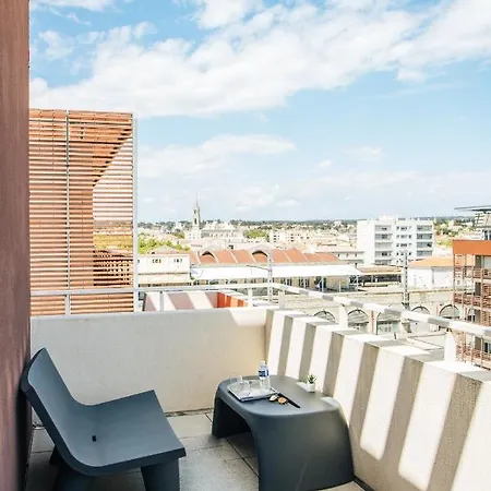 Twenty Business Flats Trigone Aparthotel *